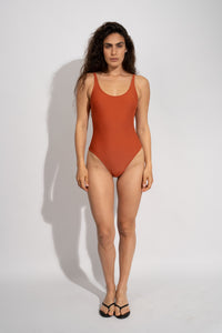 THE ULTIMATE ONE PIECE